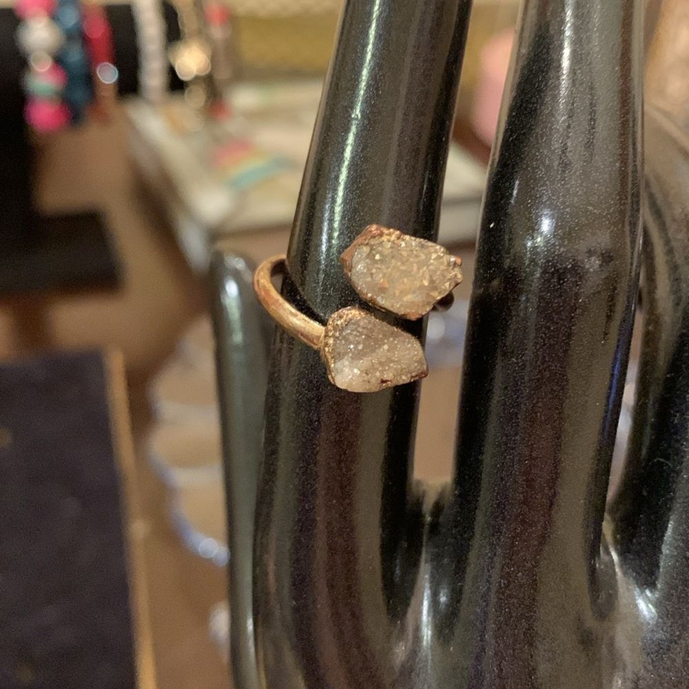 Sparkly Stone ring size 6